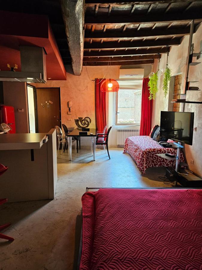 Vm Siro Comi Apartman Pavia Kültér fotó