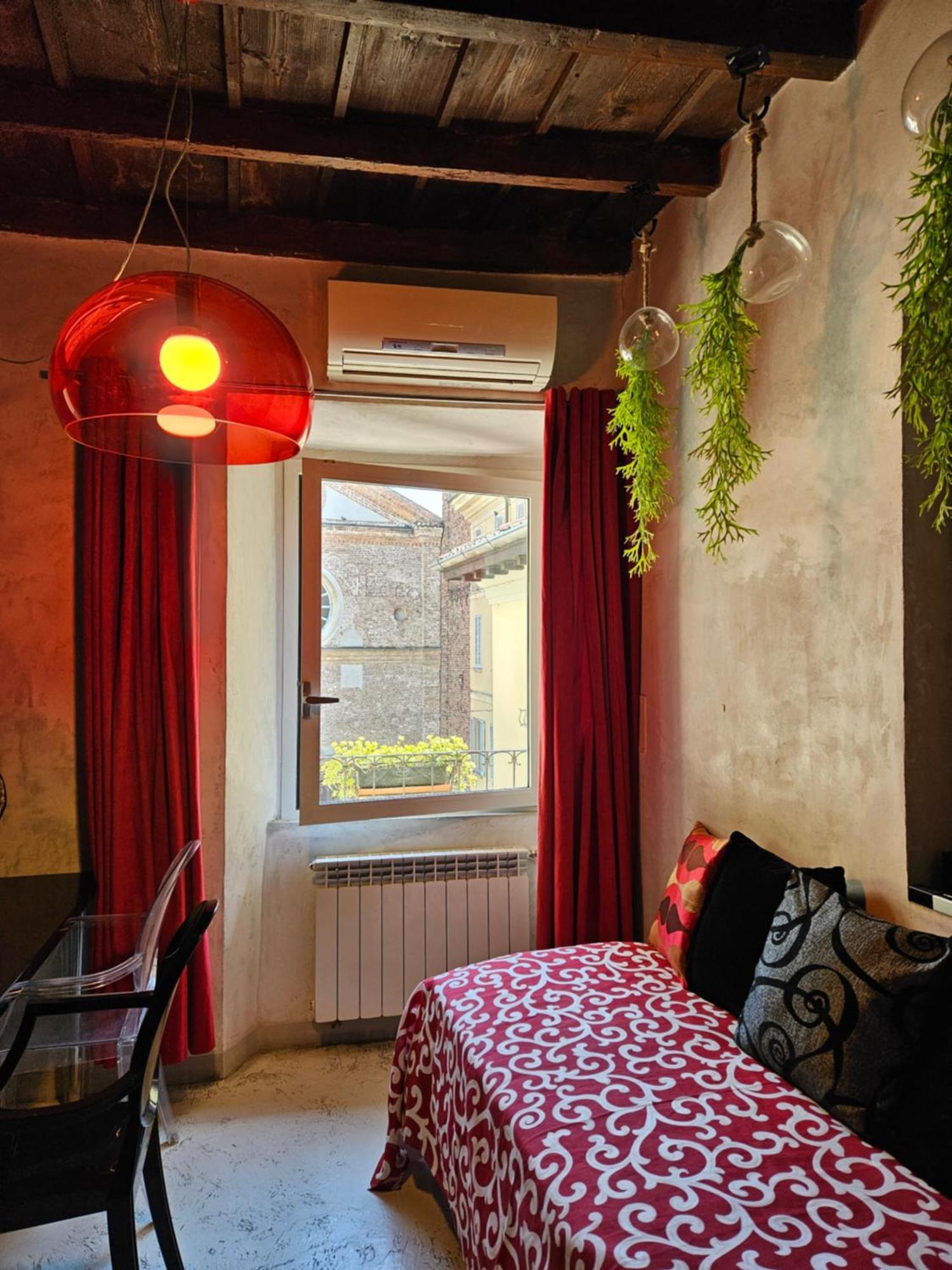 Vm Siro Comi Apartman Pavia Kültér fotó